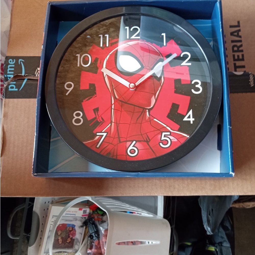 Wall clocks - Picture 4 of 4